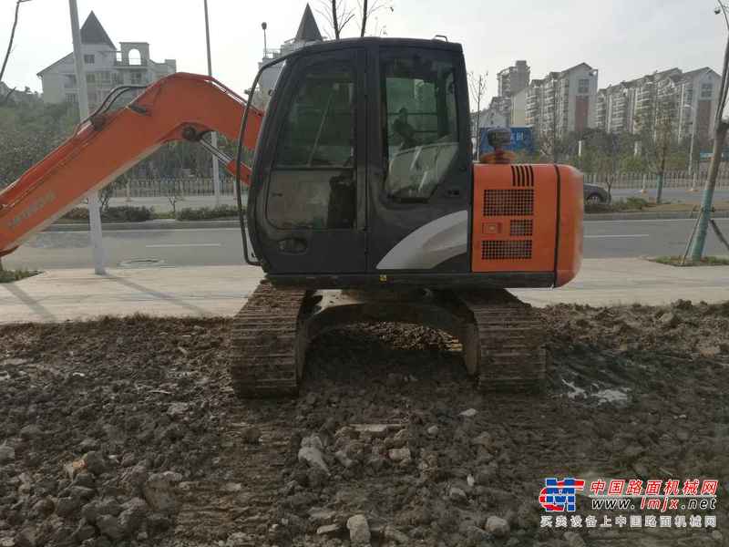 湖北出售转让二手5700小时2014年日立ZX70挖掘机