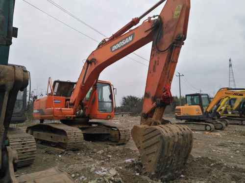 四川出售转让二手5800小时2010年斗山DH225LC挖掘机
