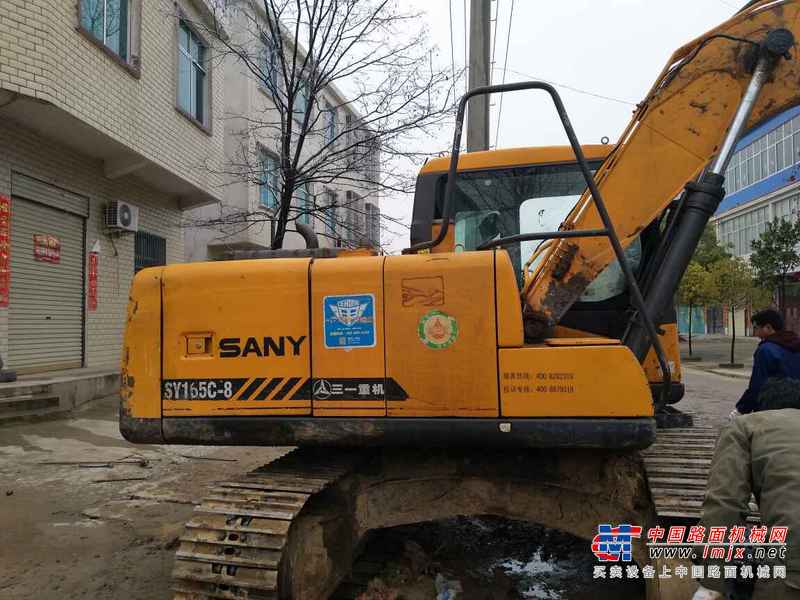 河南出售转让二手8681小时2010年三一重工SY135C挖掘机