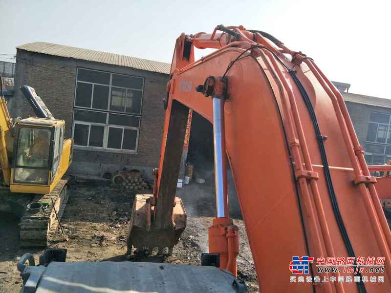 山西出售转让二手8000小时2009年日立ZX330挖掘机