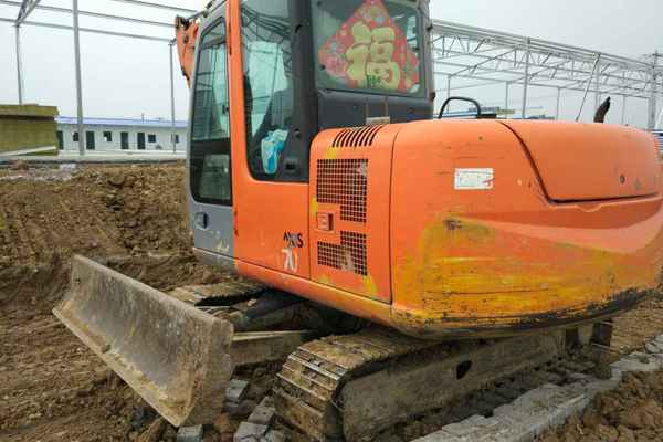 安徽出售转让二手8070小时2010年日立ZX60挖掘机