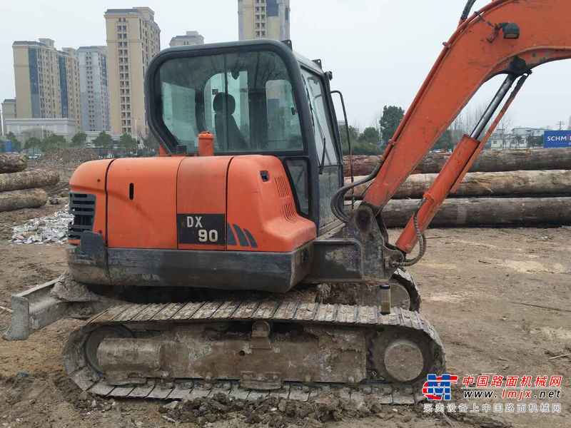 河南出售转让二手5546小时2011年斗山DX80挖掘机