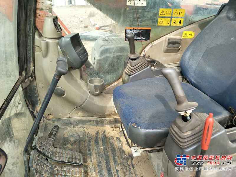 河北出售转让二手17500小时2009年日立ZX240挖掘机