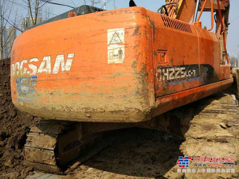 安徽出售转让二手9600小时2011年斗山DH225LC挖掘机