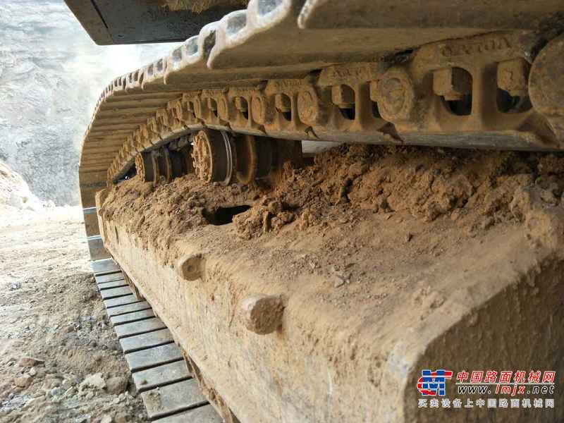 河南出售转让二手8400小时2011年沃尔沃EC240挖掘机