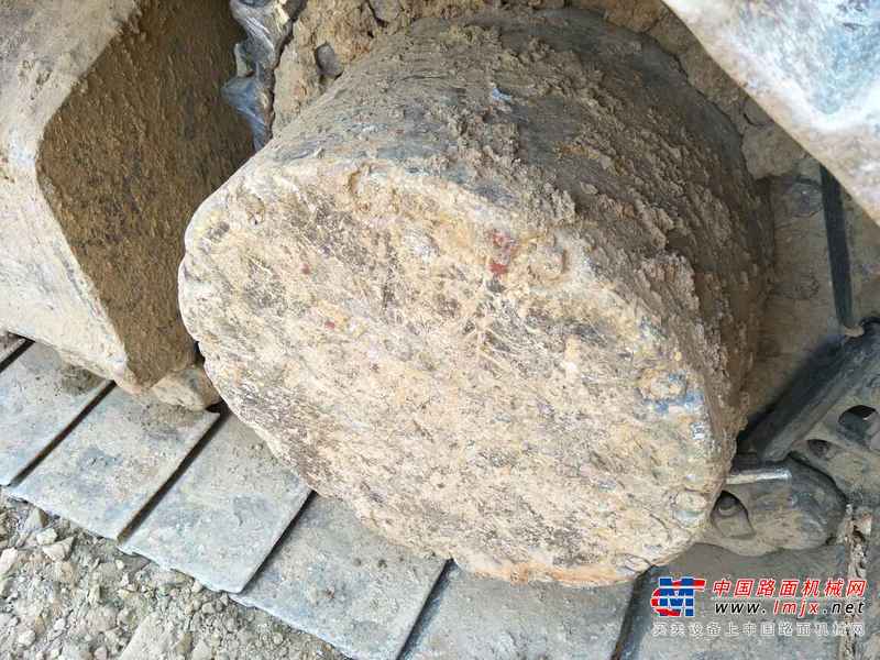 河南出售转让二手8400小时2011年沃尔沃EC240挖掘机