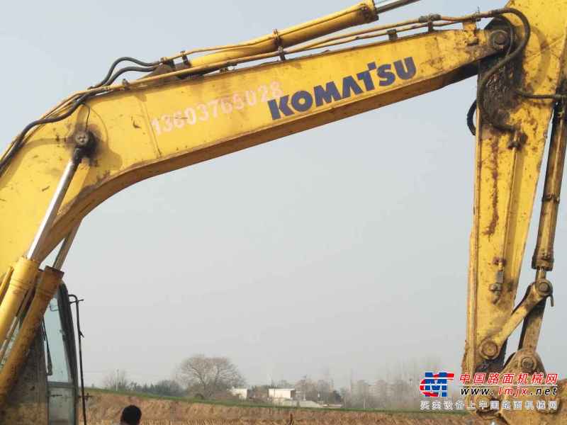 河南出售转让二手13000小时2009年小松PC200挖掘机