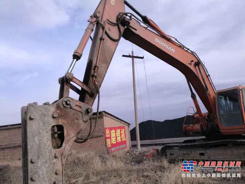 山西出售转让二手15000小时2009年斗山DX300LC挖掘机