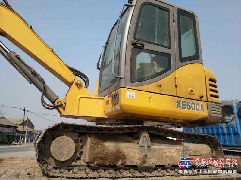 山西出售转让二手3200小时2014年徐工XE60CA挖掘机