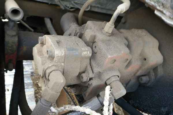山西出售转让二手7000小时2011年卡特重工CT45挖掘机