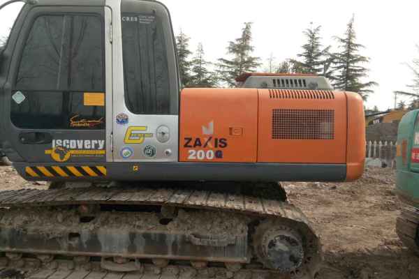 山东出售转让二手4000小时2013年日立ZX200挖掘机
