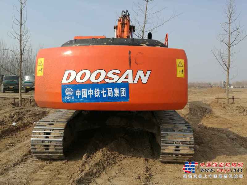 河南出售转让二手8000小时2008年斗山DH220挖掘机