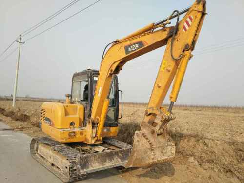 山西出售转让二手3200小时2013年福田雷沃FR65V8挖掘机