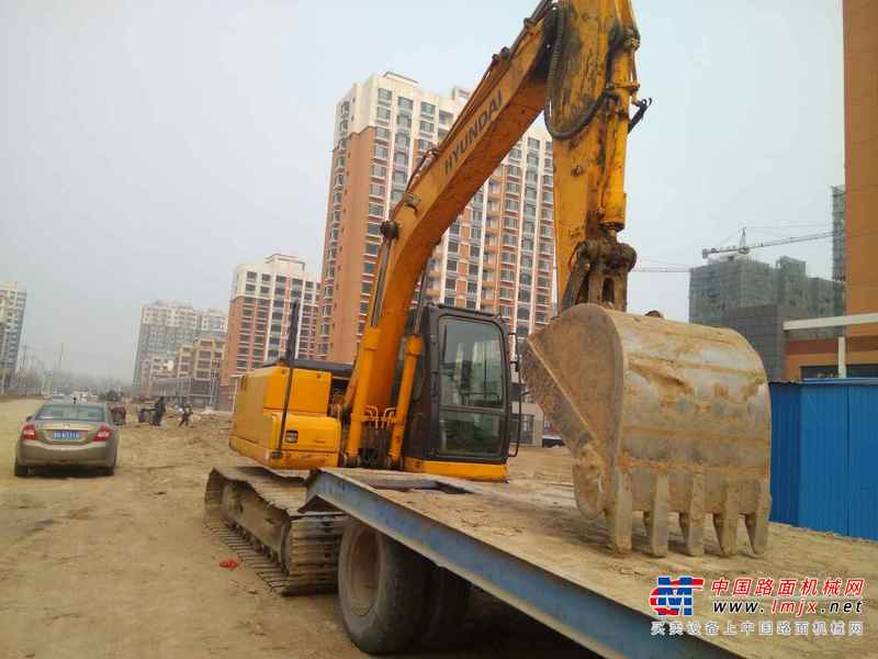 山东出售转让二手5000小时2009年现代R150LC挖掘机