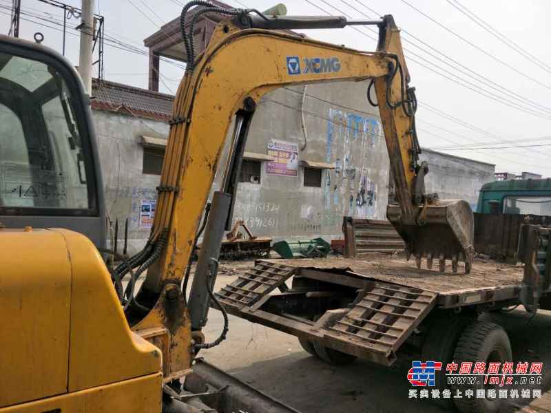河南出售转让二手5065小时2011年徐工XE60挖掘机