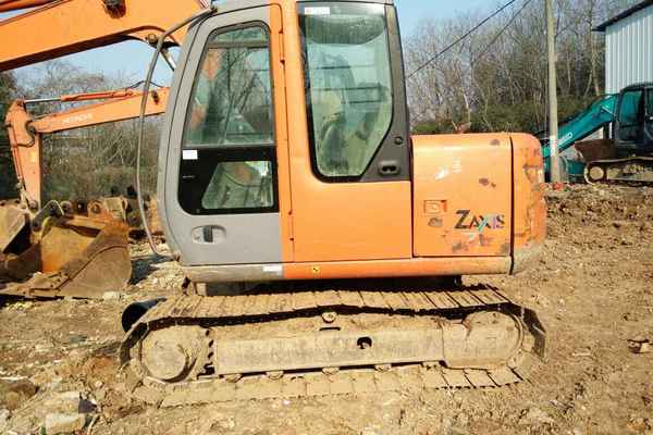 安徽出售转让二手8900小时2012年日立ZX70挖掘机
