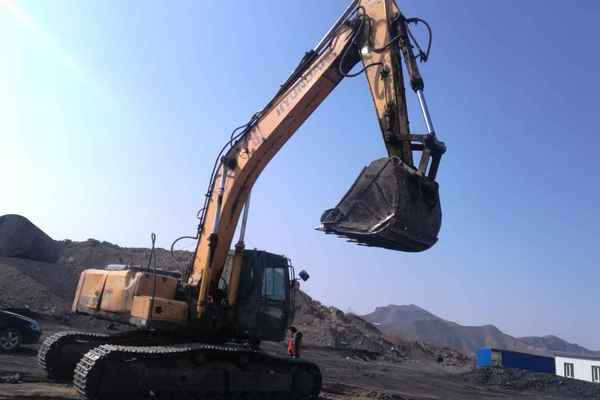 山西出售转让二手12000小时2009年现代R305LC挖掘机