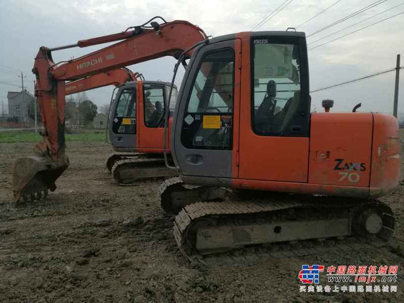 安徽出售转让二手8700小时2009年日立ZX70挖掘机