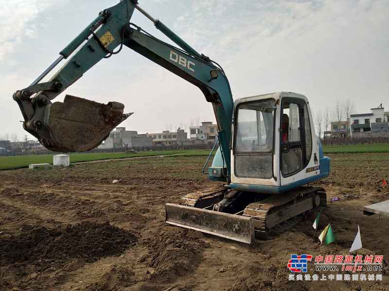 河南出售转让二手6000小时2011年黑猫8070挖掘机
