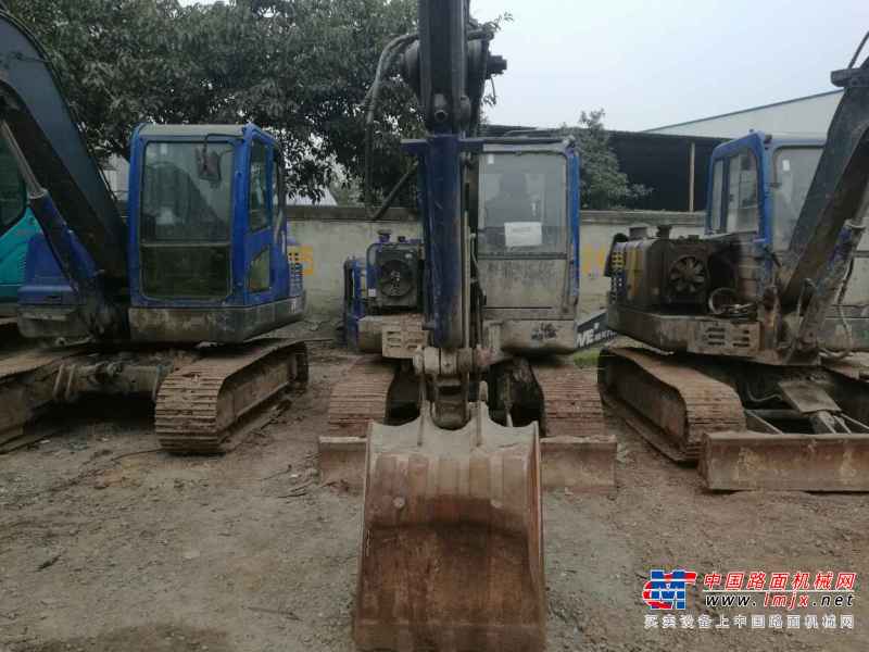 四川出售转让二手5000小时2013年恒天九五重工JV70挖掘机