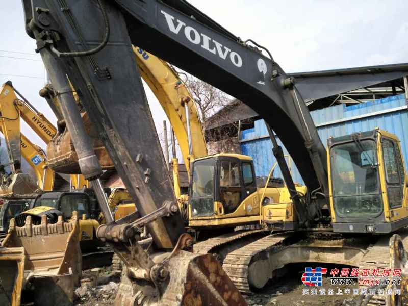 四川出售转让二手7500小时2011年沃尔沃EC290BLC挖掘机