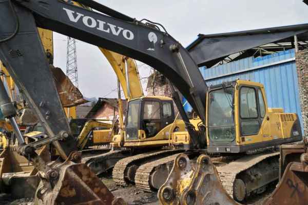 四川出售转让二手7500小时2011年沃尔沃EC290BLC挖掘机