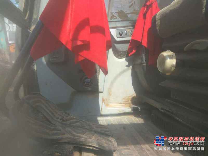 山东出售转让二手8500小时2010年现代R225LC挖掘机
