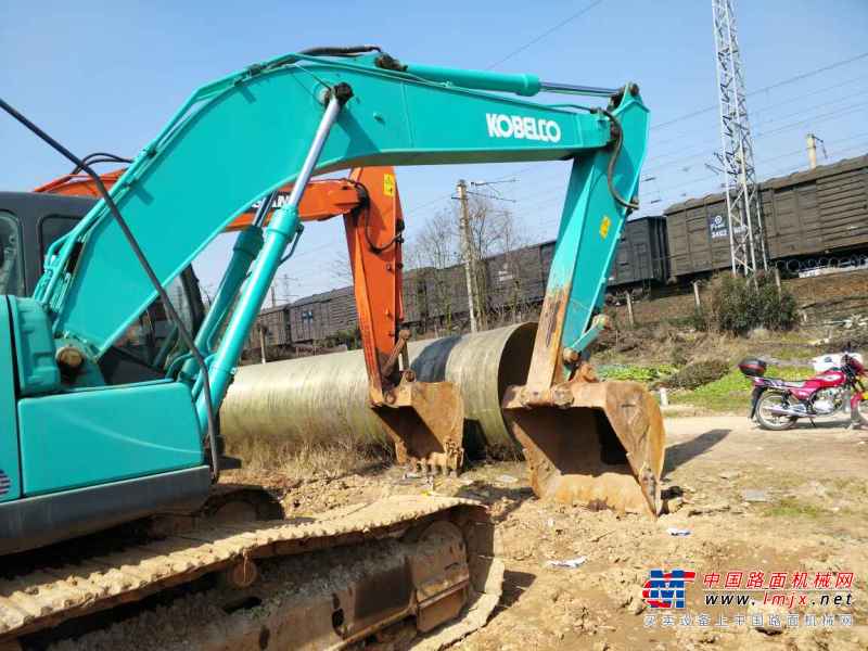 江西出售转让二手6800小时2012年神钢SK210LC挖掘机