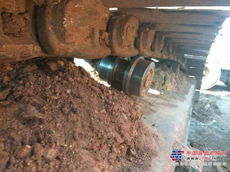 山东出售转让二手12000小时2007年现代R245挖掘机