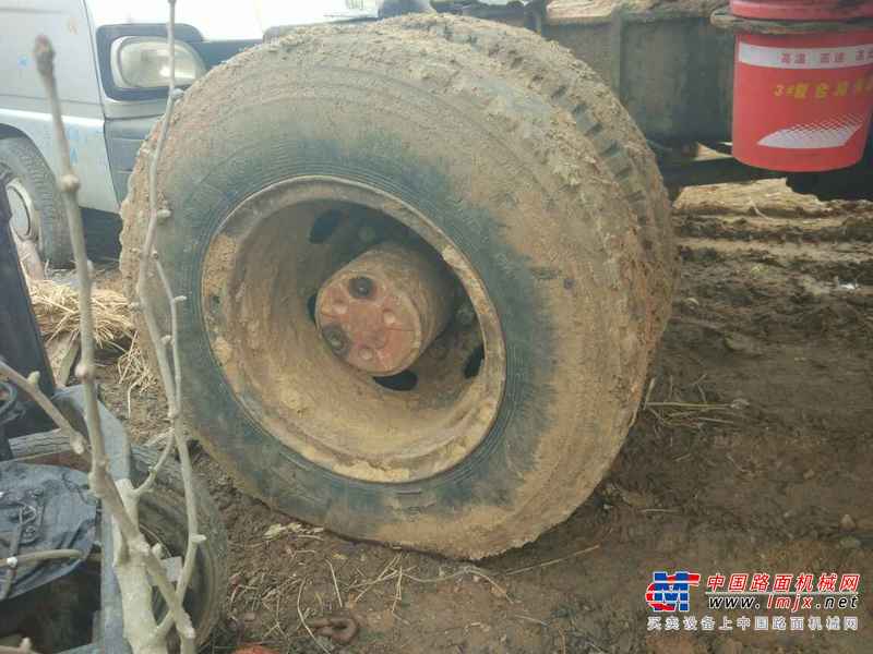 山东出售转让二手9000小时2006年现代轮挖R130W挖掘机
