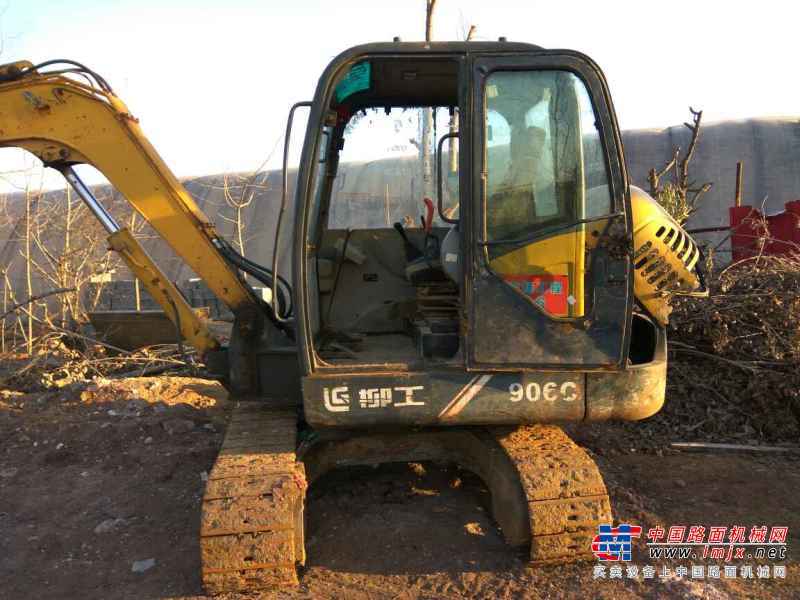 山东出售转让二手8000小时2010年柳工CLG906C挖掘机