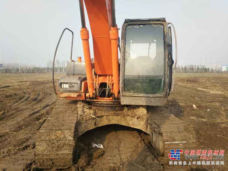 河南出售转让二手7900小时2004年日立EX200挖掘机