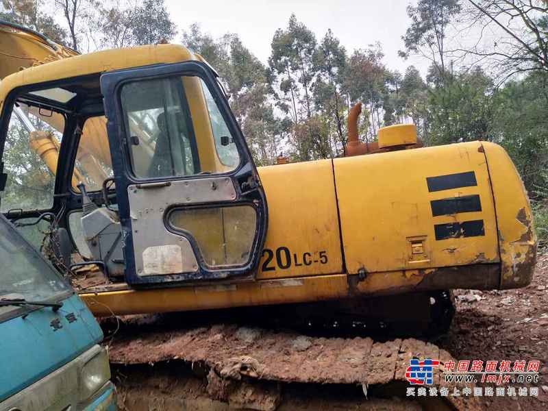 江西出售转让二手18000小时2006年现代R220LC挖掘机