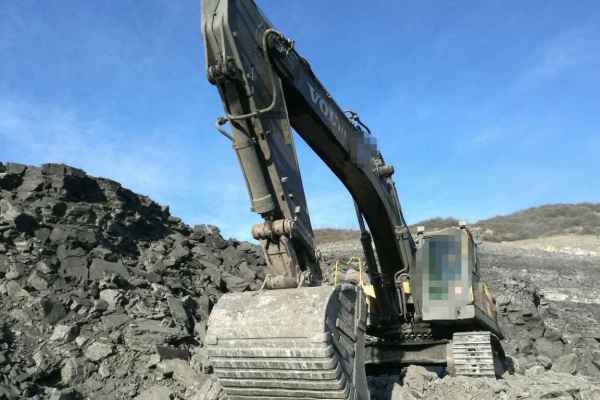 山西出售转让二手9000小时2013年沃尔沃EC480DL挖掘机