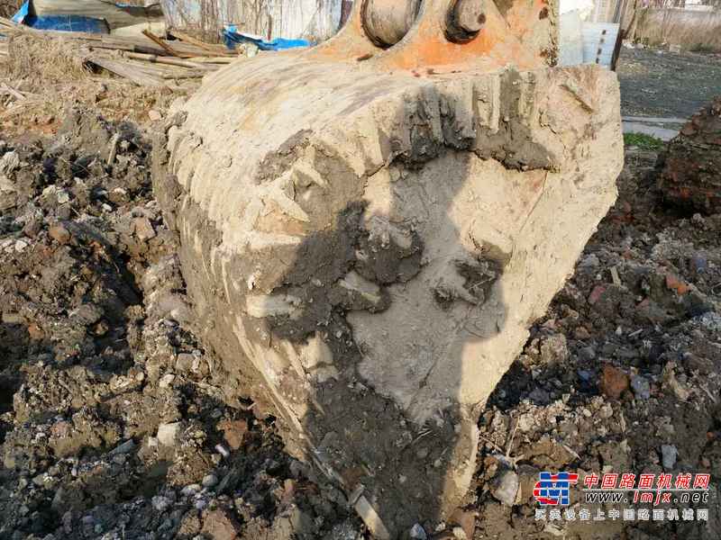 湖北出售转让二手8900小时2010年日立ZX200LC挖掘机