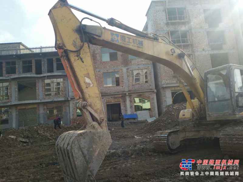 河南出售转让二手13000小时2008年厦工XG822EL挖掘机