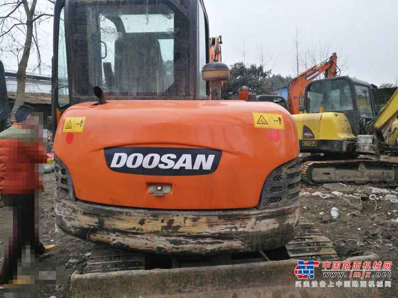 四川出售转让二手7500小时2011年斗山DH60挖掘机