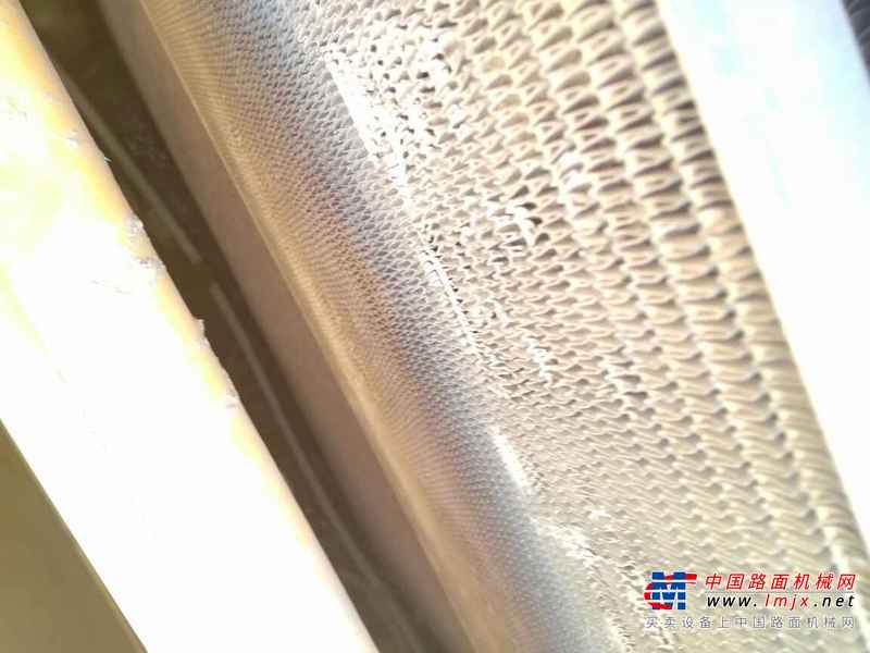 山东出售转让二手8000小时2007年现代R225LC挖掘机