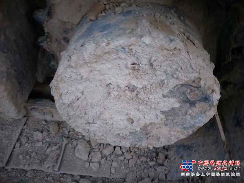 河南出售转让二手6585小时2010年斗山DH225LC挖掘机