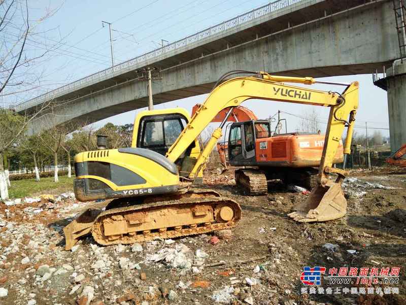 安徽出售转让二手6500小时2013年玉柴YC85挖掘机