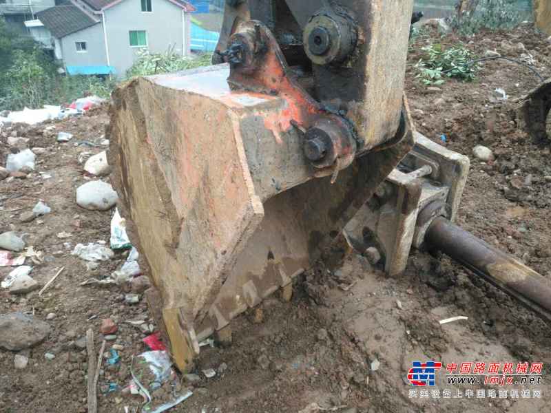湖北出售转让二手8000小时2011年日立ZX70挖掘机