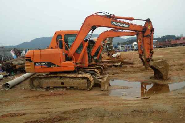 安徽出售转让二手7500小时2012年斗山DH80GOLD挖掘机