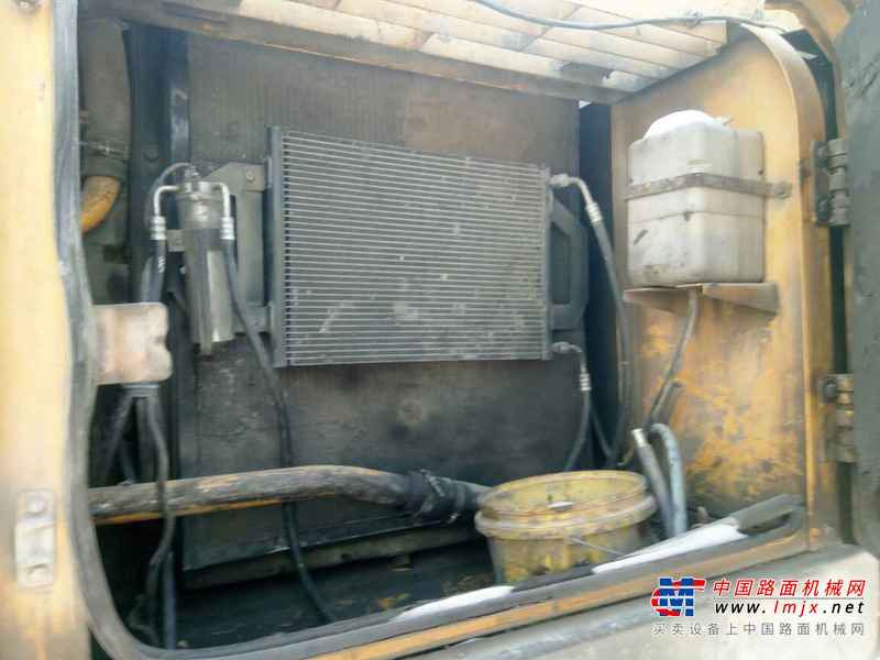 黑龙江出售转让二手16000小时2006年现代R305LC挖掘机