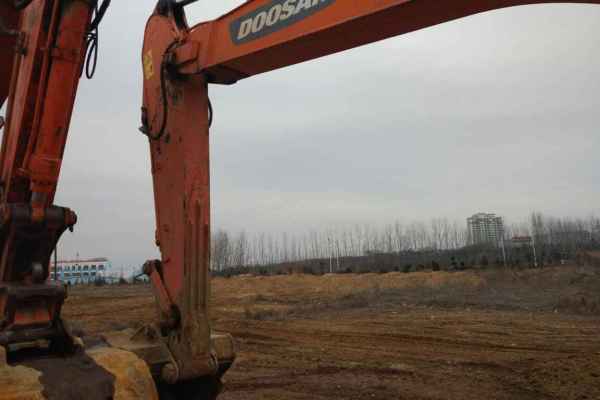 山东出售转让二手7000小时2012年斗山DH220LC挖掘机