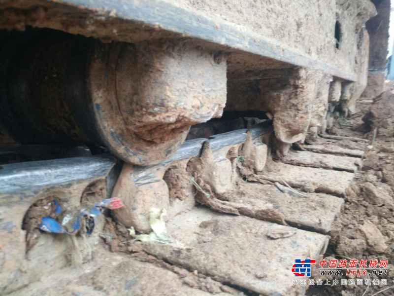 河南出售转让二手4100小时2013年临工LG6135挖掘机