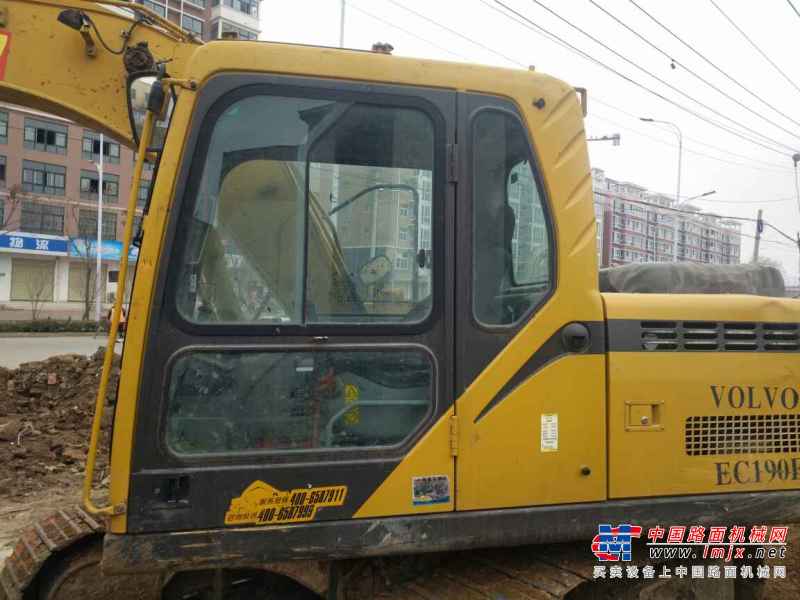 河南出售转让二手4100小时2013年临工LG6135挖掘机