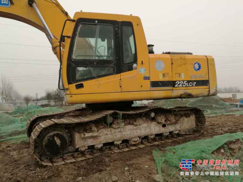 河南出售转让二手9611小时2007年现代R225LC挖掘机