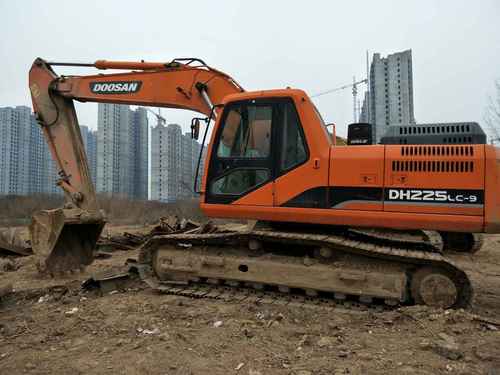 河南出售转让二手5200小时2012年斗山DH225LC挖掘机