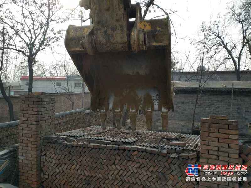 河北出售转让二手3500小时2011年徐工XE80挖掘机