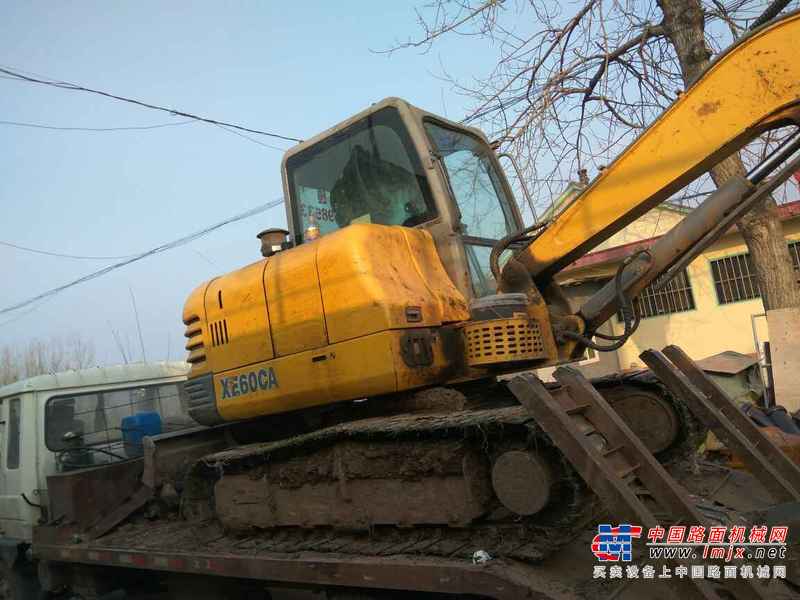 山东出售转让二手6000小时2013年徐工XE60CA挖掘机